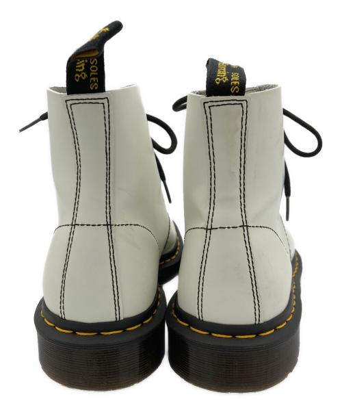 Dr.Martens（ドクターマーチン）Dr.Martens (ドクターマーチン) 101 ARC 6ホールブーツ ホワイト サイズ:26.5cmの古着・服飾アイテム