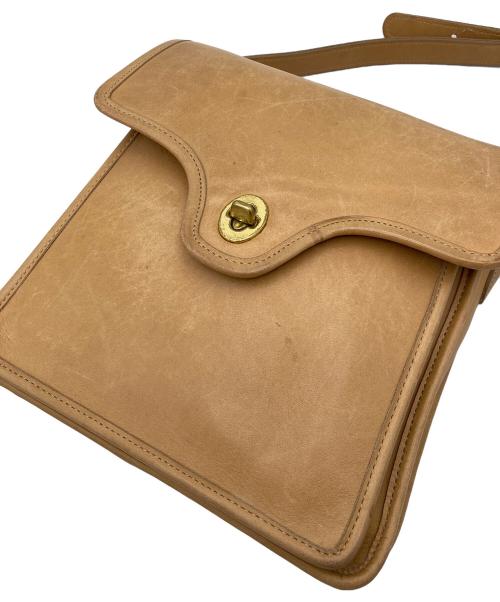 COACH（コーチ）COACH (コーチ) ターンロックショルダーバッグ ベージュの古着・服飾アイテム
