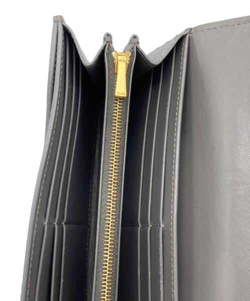 CELINE（セリーヌ）CELINE (セリーヌ) ラージフラップウォレット グレーの古着・服飾アイテム