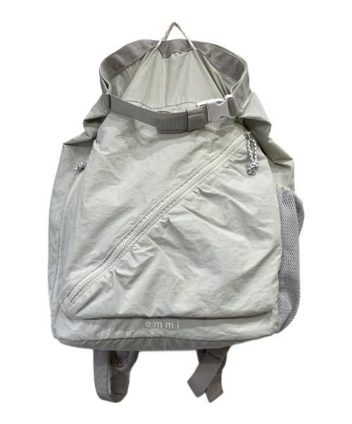 emmi（エミ）emmi (エミ) 撥水マルチパーパスバックパック アイボリーの古着・服飾アイテム