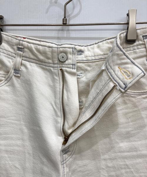 LEVI'S（リーバイス）LEVI'S (リーバイス) パンツ ホワイト サイズ:W25の古着・服飾アイテム