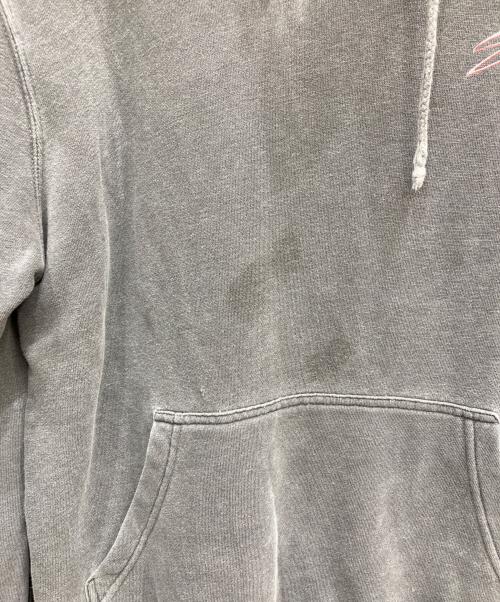 stussy（ステューシー）stussy (ステューシー) ロゴパーカー グレー サイズ:sの古着・服飾アイテム