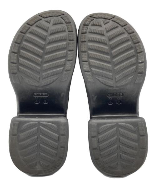 crocs（クロックス）crocs (クロックス) 厚底サンダル ブラック サイズ:Mの古着・服飾アイテム