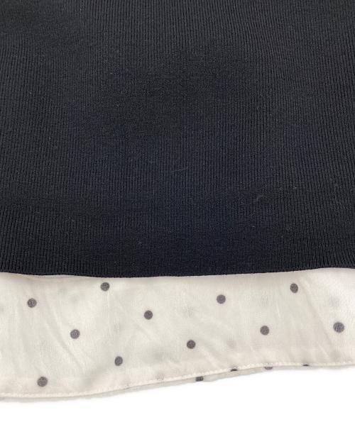 FRAY ID（フレイ アイディー）FRAY ID (フレイ アイディー) ニットコンビペプラムトップス ホワイト サイズ:FREEの古着・服飾アイテム