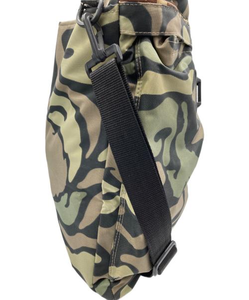 MAHARISHI（マハリシ）maharishi (マハリシ) ヘルメットバッグ グリーンの古着・服飾アイテム