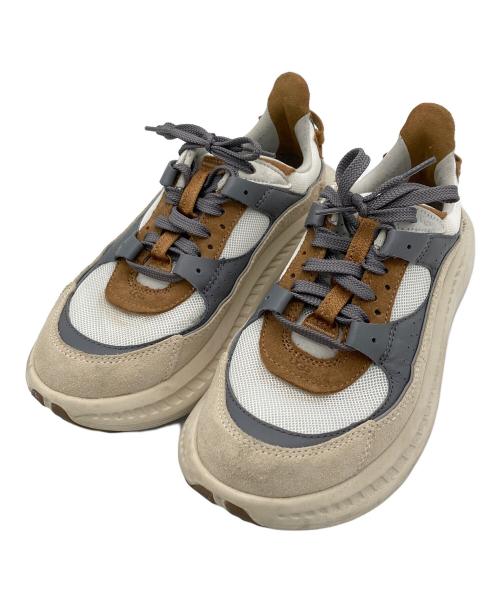 UGG（アグ）UGG (アグ) スニーカー ベージュ サイズ:24.5cmの古着・服飾アイテム