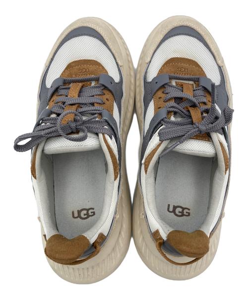UGG（アグ）UGG (アグ) スニーカー ベージュ サイズ:24.5cmの古着・服飾アイテム