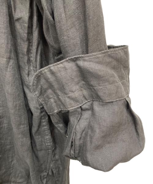 MAATEE&SONS（マーティーアンドサンズ）MAATEE&SONS (マーティーアンドサンズ) ドS LINEN PULLOVERシャツ グレー サイズ:3 未使用品の古着・服飾アイテム