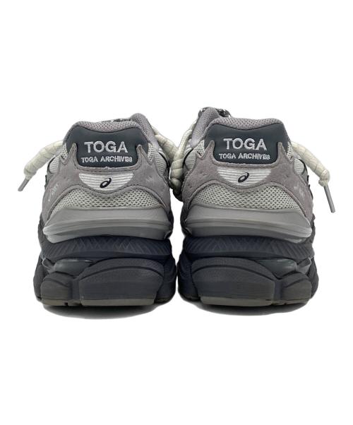 asics（アシックス）asics (アシックス) TOGA VIRILIS (トーガ ビリリース) Gel-Cumulus 16 TG グレー サイズ:27cmの古着・服飾アイテム