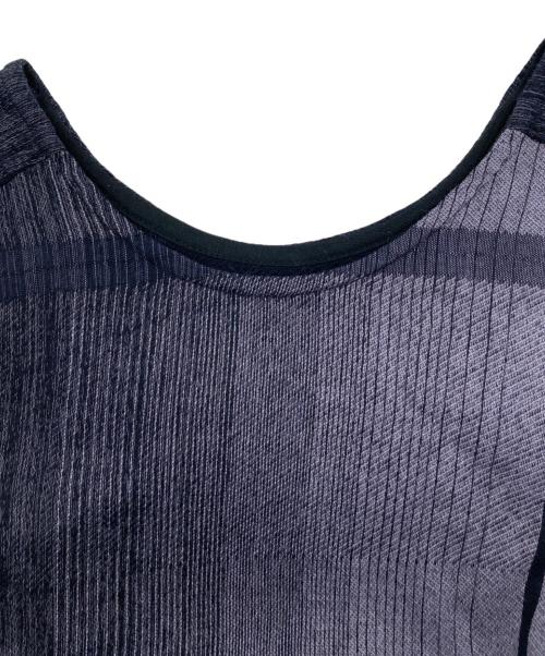 tamakiniime（タマキ ニイメ）tamakiniime (タマキ ニイメ) 長袖ブラウス グレー サイズ:表記なしの古着・服飾アイテム