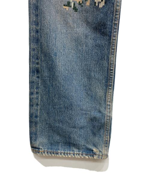 DAIRIKU（ダイリク）DAIRIKU (ダイリク) Flower Cross Embroidery Slim Denim インディゴ サイズ:29の古着・服飾アイテム