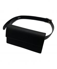 PRADA（プラダ）の古着「SAFFIANO POCKET」｜ブラック