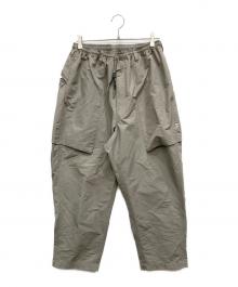 CMF OUTDOOR GARMENT（コンフィーアウトドアガーメント）の古着「ナイロンパンツ」｜グレー