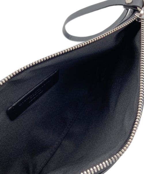 GIANNI CHIARINI（ジャンニ キアリーニ）GIANNI CHIARINI (ジャンニ キアリーニ) トートバッグ M アイボリーの古着・服飾アイテム