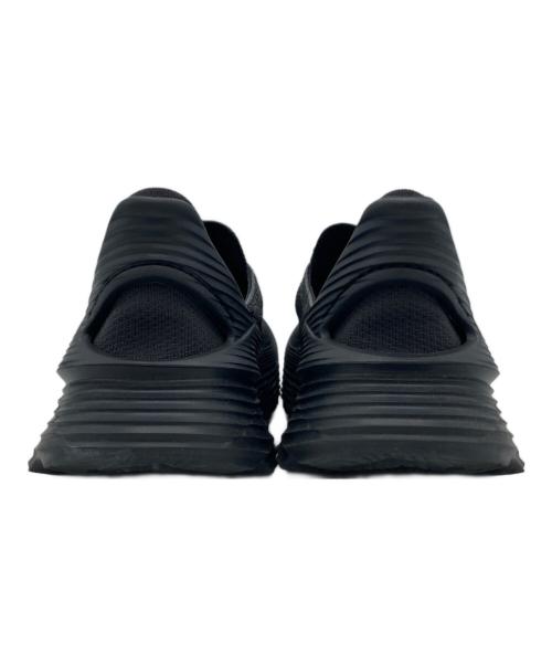 HOKA（ホカ）HOKA (ホカ) RESTORE TC リカバリーシューズ グレー サイズ:25の古着・服飾アイテム