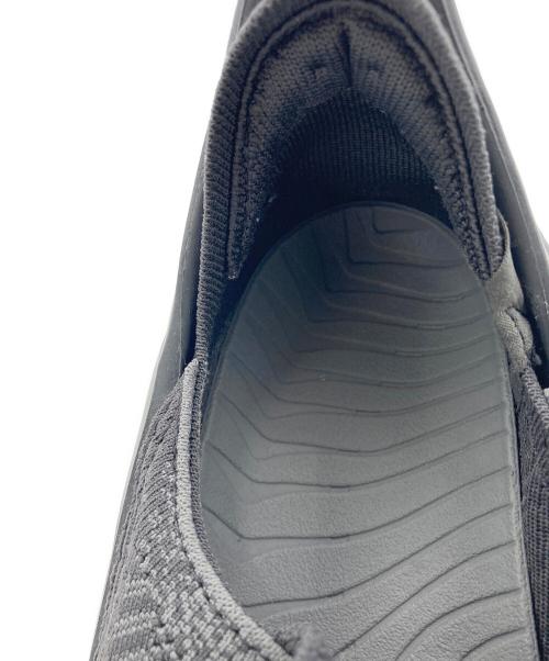 HOKA（ホカ）HOKA (ホカ) RESTORE TC リカバリーシューズ グレー サイズ:25の古着・服飾アイテム