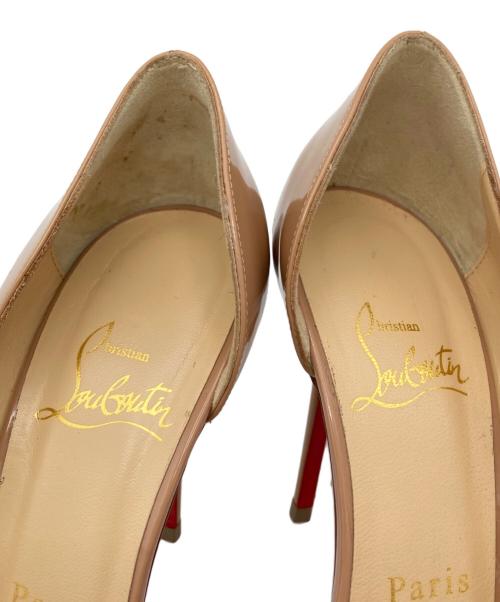 Christian Louboutin（クリスチャン・ルブタン）Christian Louboutin (クリスチャン・ルブタン) ヒールパンプス ベージュ サイズ:23㎝の古着・服飾アイテム