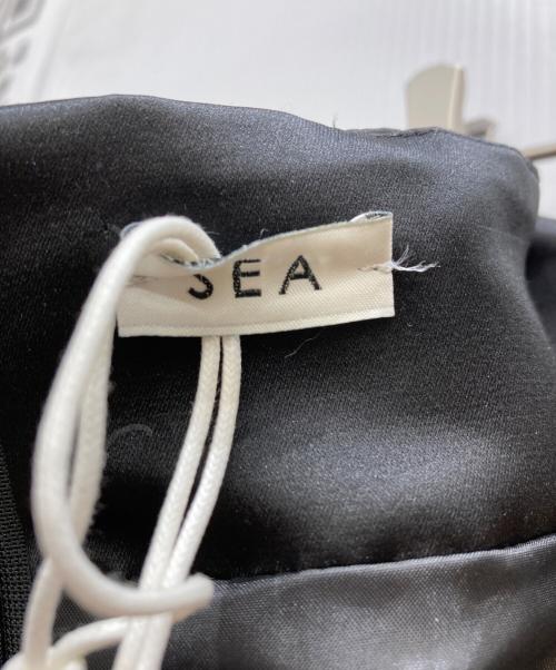 SEA（シー）SEA (シー) HEAVY SATIN ORIGAMI SKIRT ブラック サイズ:1 未使用品の古着・服飾アイテム