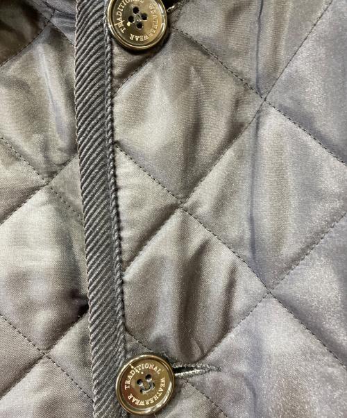 Traditional Weatherwear（トラディショナルウェザーウェア）Traditional Weatherwear (トラディショナルウェザーウェア) キルティングコート ネイビー サイズ:SIZE36の古着・服飾アイテム