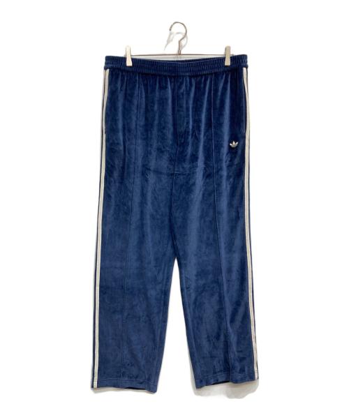 adidas（アディダス）adidas (アディダス) ベルベット トラックパンツ ネイビー サイズ:XLの古着・服飾アイテム