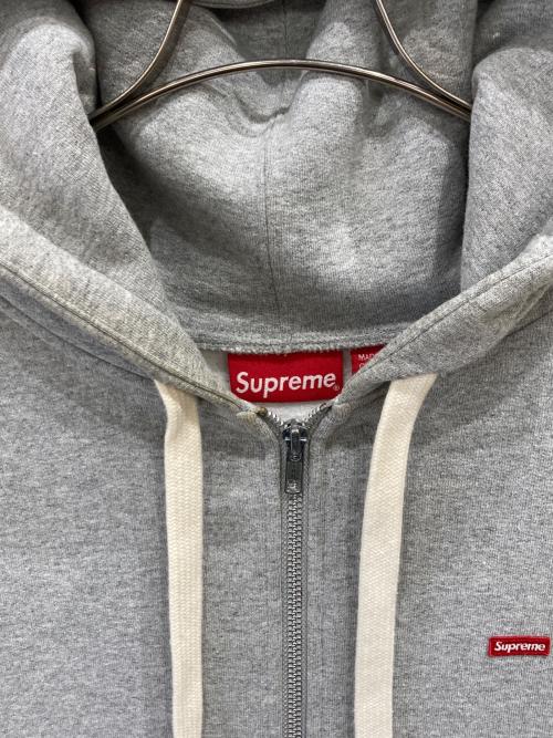 SUPREME（シュプリーム）SUPREME (シュプリーム) Small Box Drawcord Zip Up Hooded Sweatshirt グレー サイズ:Lの古着・服飾アイテム