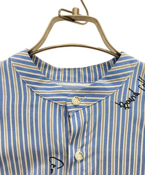OMMO（オーエムエムオー）OMMO (オーエムエムオー) SQUARE GATHER SLEEVE SHIRT ブルー サイズ:FREEの古着・服飾アイテム