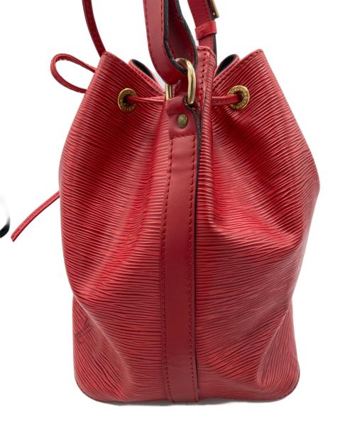 LOUIS VUITTON（ルイ ヴィトン）LOUIS VUITTON (ルイ ヴィトン) 巾着ショルダーバッグ カスティリアン・ レッドの古着・服飾アイテム