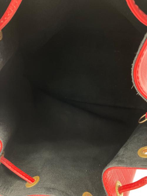 LOUIS VUITTON（ルイ ヴィトン）LOUIS VUITTON (ルイ ヴィトン) 巾着ショルダーバッグ カスティリアン・ レッドの古着・服飾アイテム