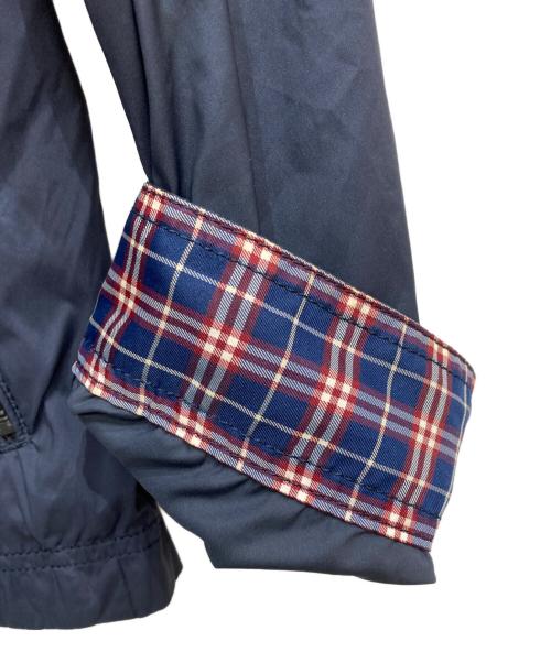 BURBERRY BLACK LABEL（バーバリーブラックレーベル）BURBERRY BLACK LABEL (バーバリーブラックレーベル) ナイロンフーデッドジャケット ネイビー サイズ:Lの古着・服飾アイテム