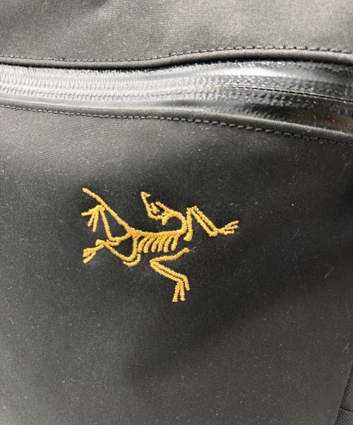 ARC'TERYX（アークテリクス）ARC'TERYX (アークテリクス) ショルダーバッグ ブラックの古着・服飾アイテム