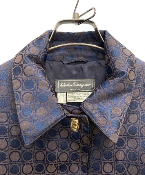 Salvatore Ferragamo（サルヴァトーレ フェラガモ）Salvatore Ferragamo (サルヴァトーレ フェラガモ) ステンカラーコート ネイビー サイズ:Mの古着・服飾アイテム