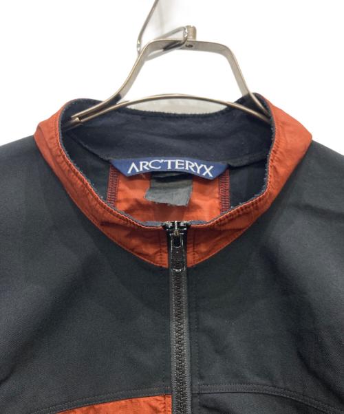 ARC'TERYX（アークテリクス）ARC'TERYX (アークテリクス) TAU LIGHT JACKET ブラウン サイズ:不明の古着・服飾アイテム
