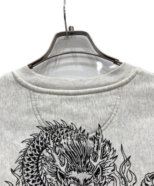stussy（ステューシー）stussy (ステューシー) DRAGON STUSSY CREW グレー サイズ:Mの古着・服飾アイテム