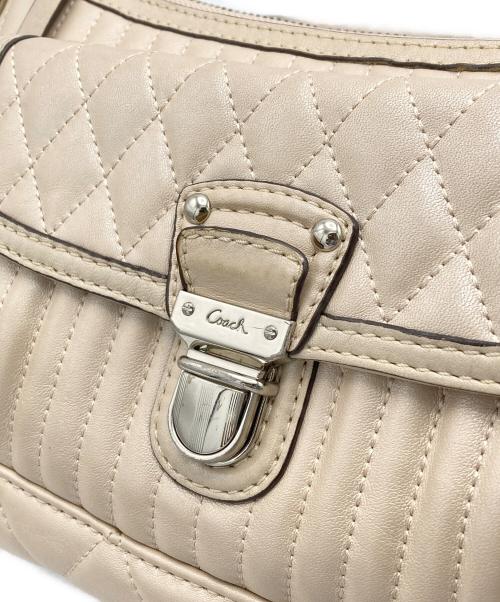 COACH（コーチ）COACH (コーチ) ショルダーバッグ アイボリーの古着・服飾アイテム