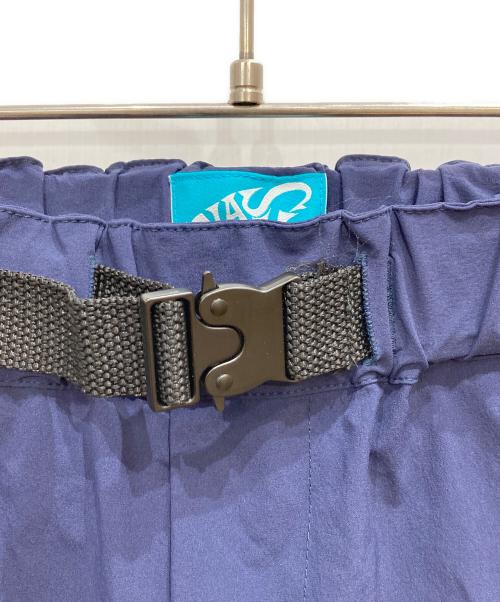 NASTOYS（ナストナイズ）NASTOYS (ナストナイズ) Utility Cargo Eazy Pants ブルー サイズ:L 未使用品の古着・服飾アイテム