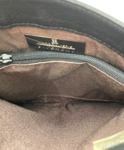GIVENCHY（ジバンシィ）GIVENCHY (ジバンシィ) スクエアショルダーバック ブラックの古着・服飾アイテム