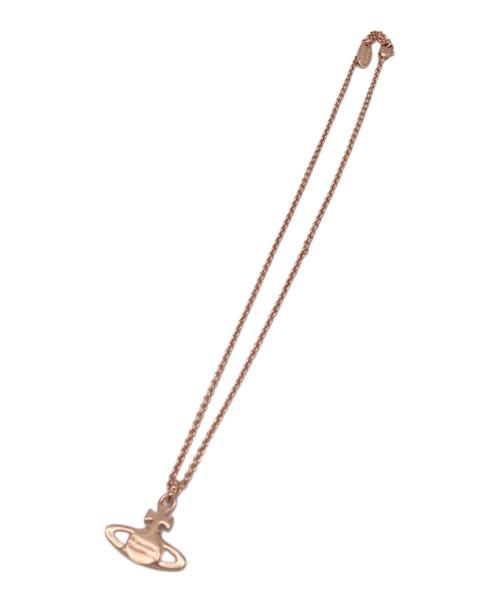 Vivienne Westwood（ヴィヴィアンウエストウッド）Vivienne Westwood (ヴィヴィアンウエストウッド) バスレリーフネックレス ピンクの古着・服飾アイテム