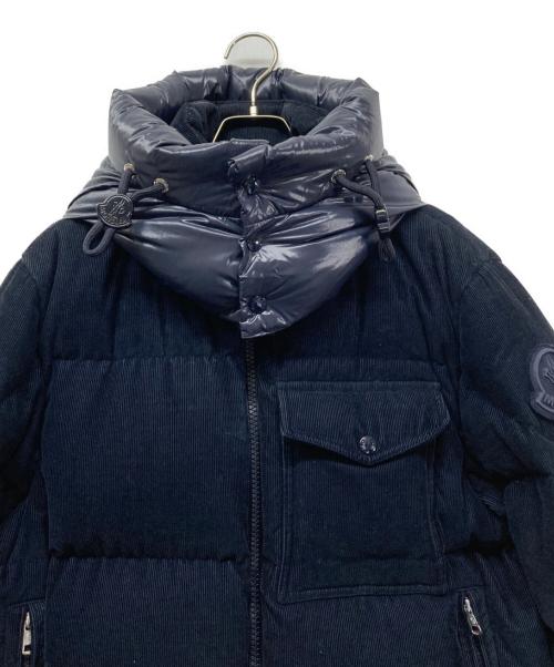 MONCLER（モンクレール）MONCLER (モンクレール) ダウンジャケット/VIGNEMALE/F20911B58000 ネイビー サイズ:2の古着・服飾アイテム