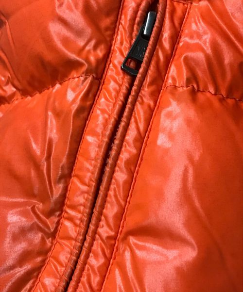 MONCLER（モンクレール）MONCLER (モンクレール) MAYA フーデットダウンジャケット C20914036605 68950 オレンジ サイズ:1の古着・服飾アイテム