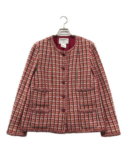 CHANEL（シャネル）CHANEL (シャネル) ツイードノーカラージャケット CHANEL シャネル フランス製 02P  シャネルツイード P19135V11057 レッド サイズ:46の古着・服飾アイテム