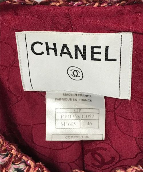 CHANEL（シャネル）CHANEL (シャネル) ツイードノーカラージャケット CHANEL シャネル フランス製 02P  シャネルツイード P19135V11057 レッド サイズ:46の古着・服飾アイテム