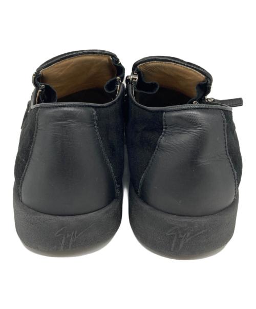 GIUSEPPE ZANOTTI（ジュゼッペザノッティ）GIUSEPPE ZANOTTI (ジュゼッペザノッティ) スウェードスリッポン　ビジュー　サイドジップ ブラック サイズ:SIZE 44の古着・服飾アイテム