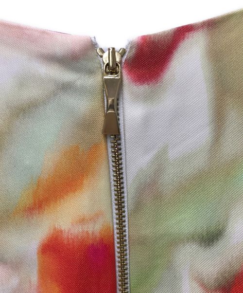 Kate Spade（ケイトスペード）Kate Spade (ケイトスペード) ノースリーブワンピース Kate Spade ケイトスペード 総柄 NJMU3274 マルチカラー サイズ:2・Ａの古着・服飾アイテム