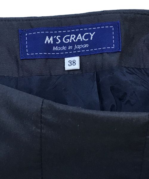 M'S GRACY（エムズグレイシー）M'S GRACY (エムズグレイシー) カットワークフレアスカート M'S GRACY エムズグレイシー 刺繍 日本製 NM-817111 ブラック サイズ:38の古着・服飾アイテム