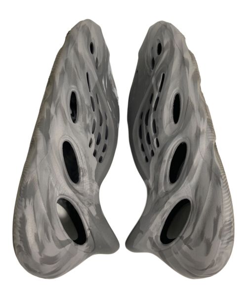 adidas（アディダス）adidas (アディダス) YEEZY FOAM RUNNER/イージー フォームランナー/adidas/アディダス グレー サイズ:US 11の古着・服飾アイテム