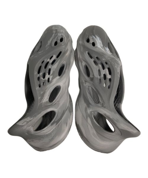 adidas（アディダス）adidas (アディダス) YEEZY FOAM RUNNER/イージー フォームランナー/adidas/アディダス グレー サイズ:US 11の古着・服飾アイテム
