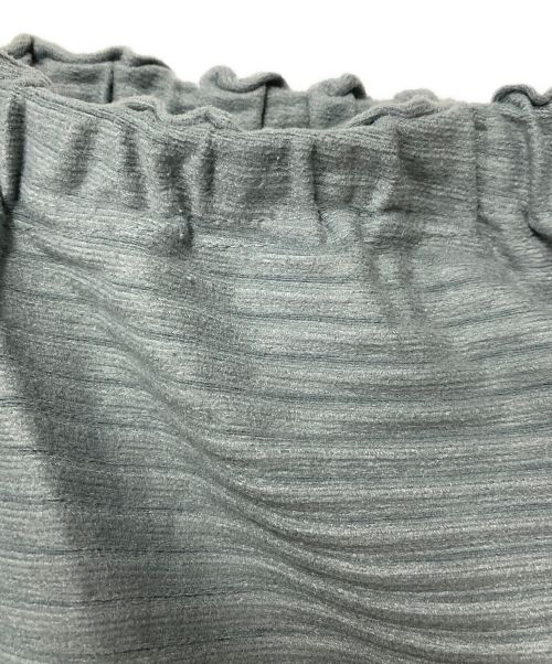 me ISSEY MIYAKE（ミーイッセイ ミヤケ）me ISSEY MIYAKE (ミーイッセイ ミヤケ) 変形 プリーツサルエルパンツ me ISSEY MIYAKE ミーイッセイ ミヤケ 	グレー MI83JF501 レディース ボトムス プリーツ グレー サイズ:-の古着・服飾アイテム