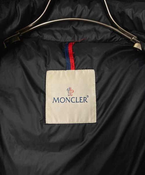 MONCLER（モンクレール）MONCLER (モンクレール) HERMIFUR フーデットダウンコート MONCLER モンクレール A20934995615 ブラック サイズ:1の古着・服飾アイテム