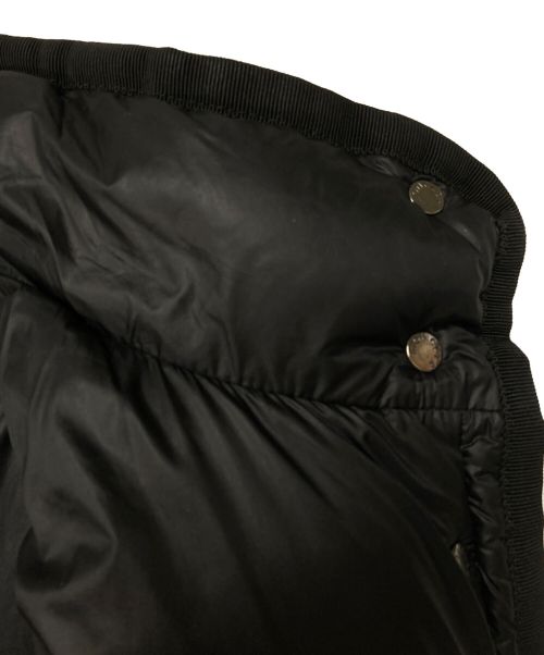 MONCLER（モンクレール）MONCLER (モンクレール) HERMIFUR フーデットダウンコート MONCLER モンクレール A20934995615 ブラック サイズ:1の古着・服飾アイテム