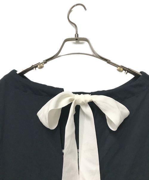 MARNI（マルニ）MARNI (マルニ) フローラル切替ワンピース MARNI マルニ ABJE0725Q0 21AW ひざ丈フラワーリボンワンピース  ネイビー サイズ:36の古着・服飾アイテム